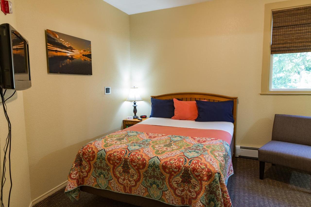 Hotel Cathlamet