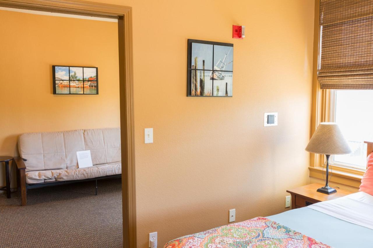 Hotel Cathlamet Hotel 4*
